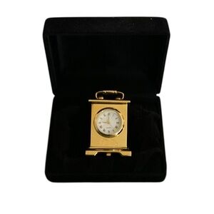 VINTAGE Quartz Carriage Mantle Clock Miniature Gold Toned NOVELTY 80’s